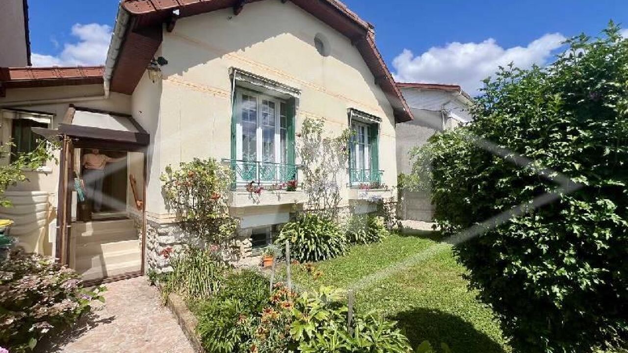 maison 4 pièces 63 m2 à vendre à Combs-la-Ville (77380)