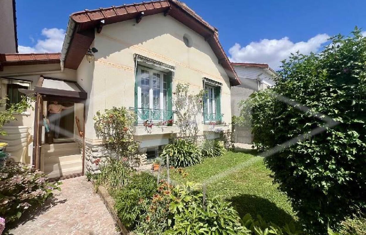 maison 4 pièces 63 m2 à vendre à Combs-la-Ville (77380)