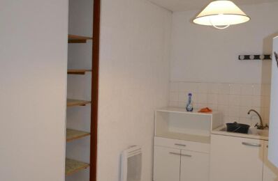 location appartement 416 € CC /mois à proximité de Saint-Christo-en-Jarez (42320)