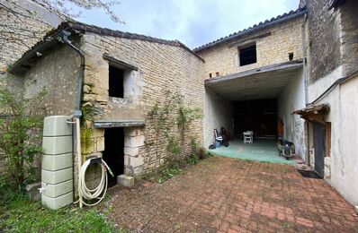 vente maison 111 500 € à proximité de Auge-Saint-Médard (16170)