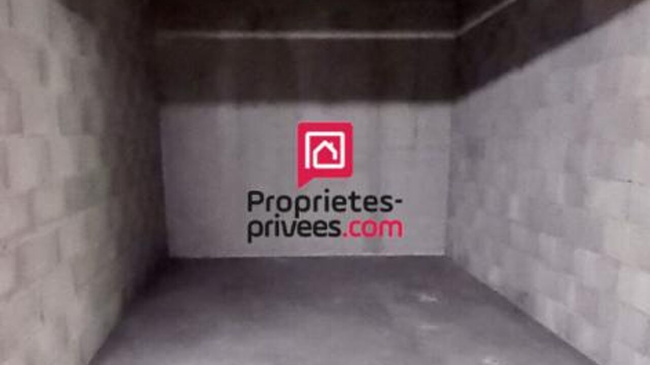 garage  pièces  m2 à vendre à Lyon 8 (69008)