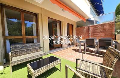 T2 AVEC GRANDE TERRASSE PROCHE DE LA MER — photo du bien
