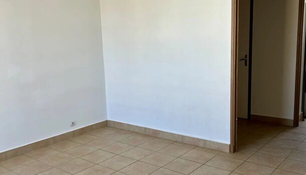 Appartement 3 pièces  à vendre Montélimar 26200