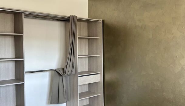 Appartement 3 pièces  à vendre Montélimar 26200