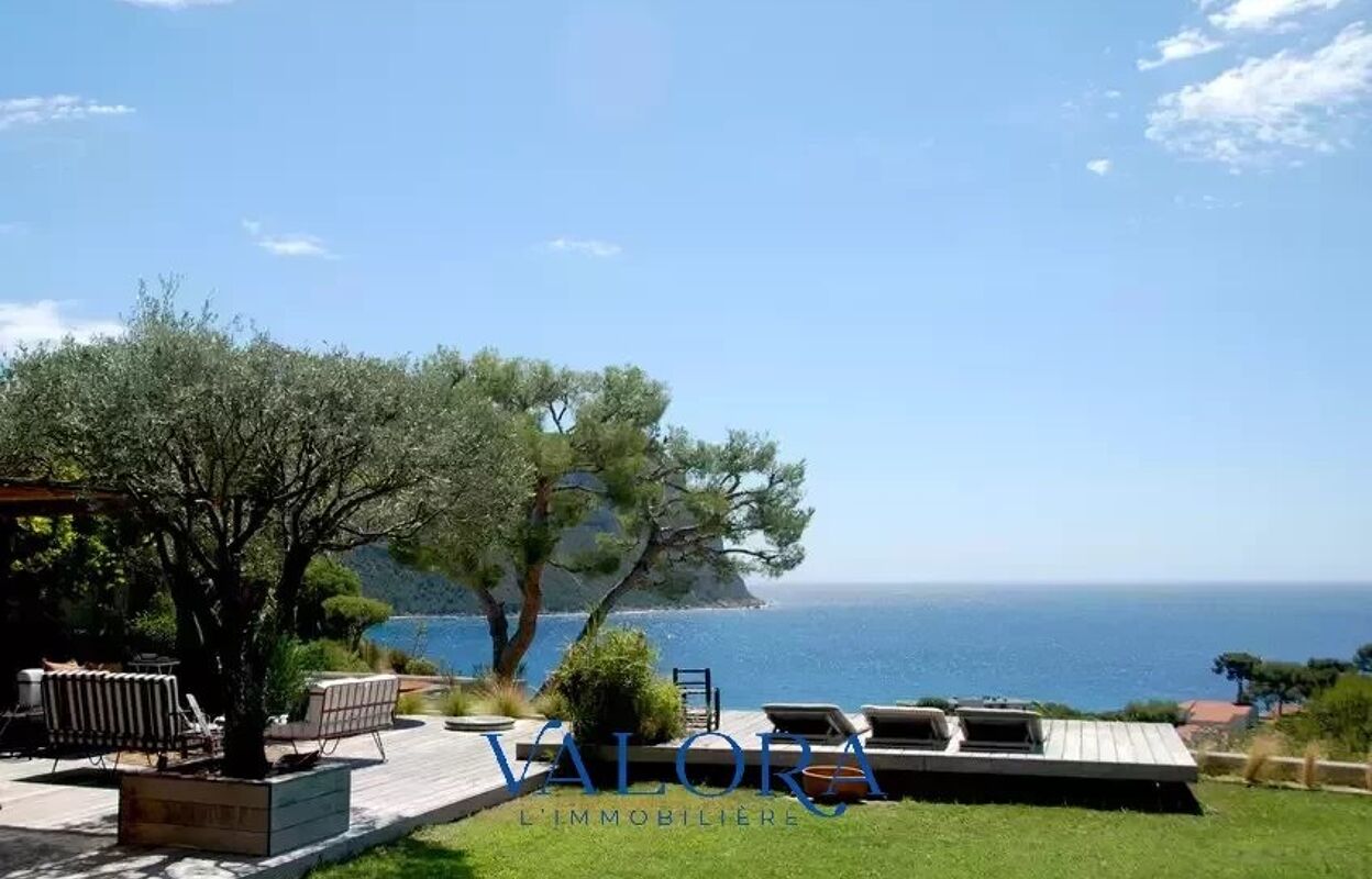 appartement 4 pièces 140 m2 à vendre à Cassis (13260)