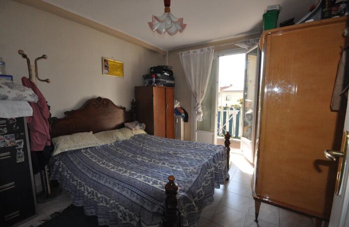 NICE  URGENT — photo 4