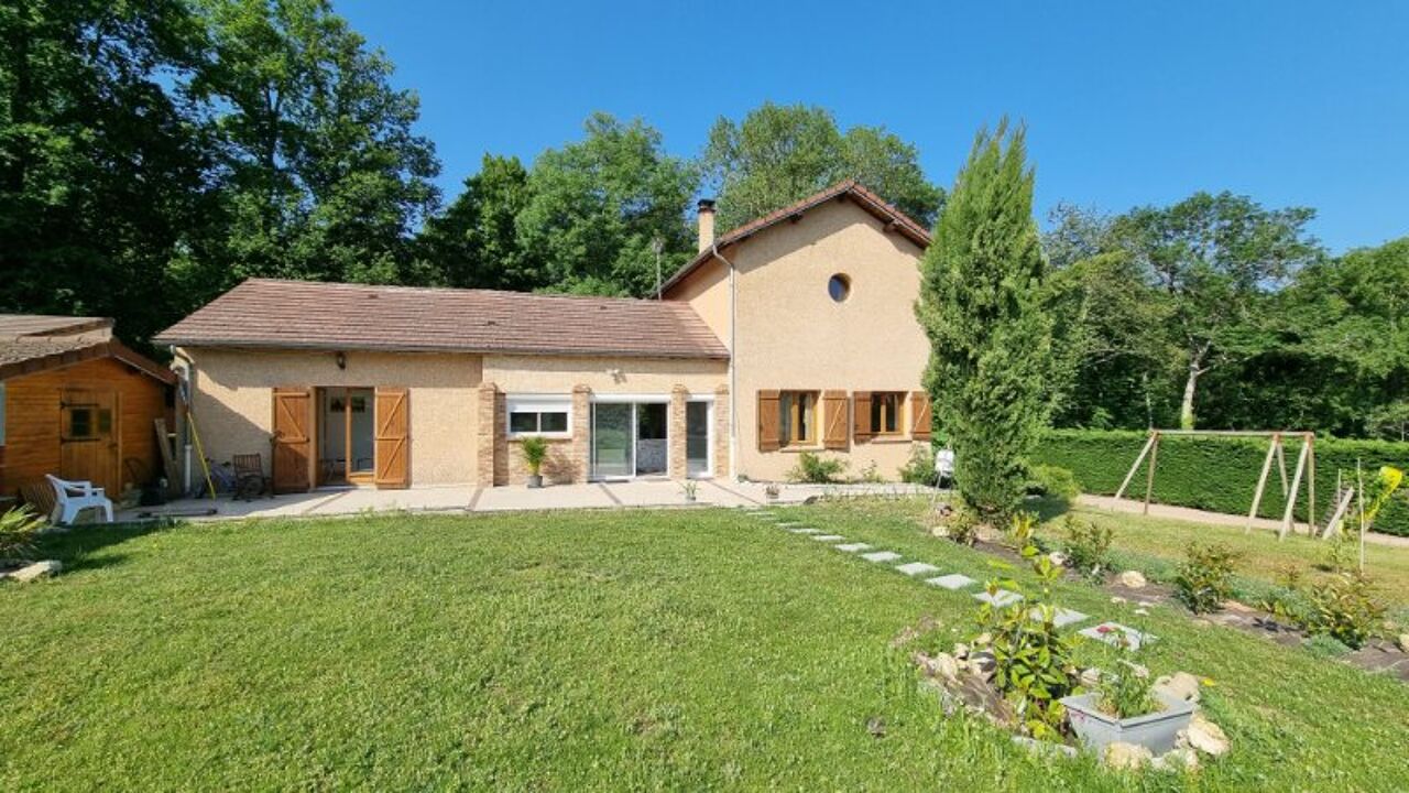 maison 5 pièces 150 m2 à vendre à Villeneuve-les-Cerfs (63310)