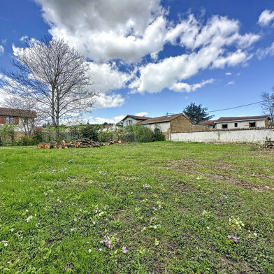 Terrain  210000 €