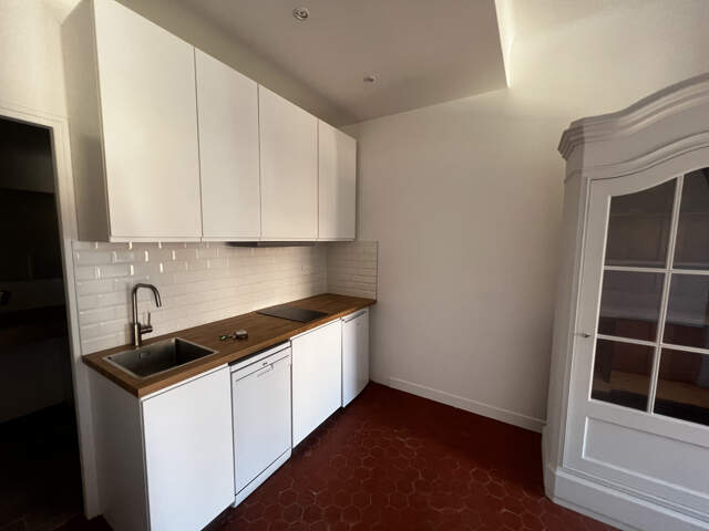 Appartement T1 bis en hyper centre de Sanary — photo du bien