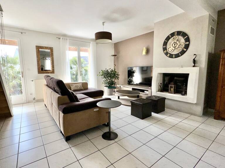 Maison 6 pièces  à vendre 140 m² — photo 1