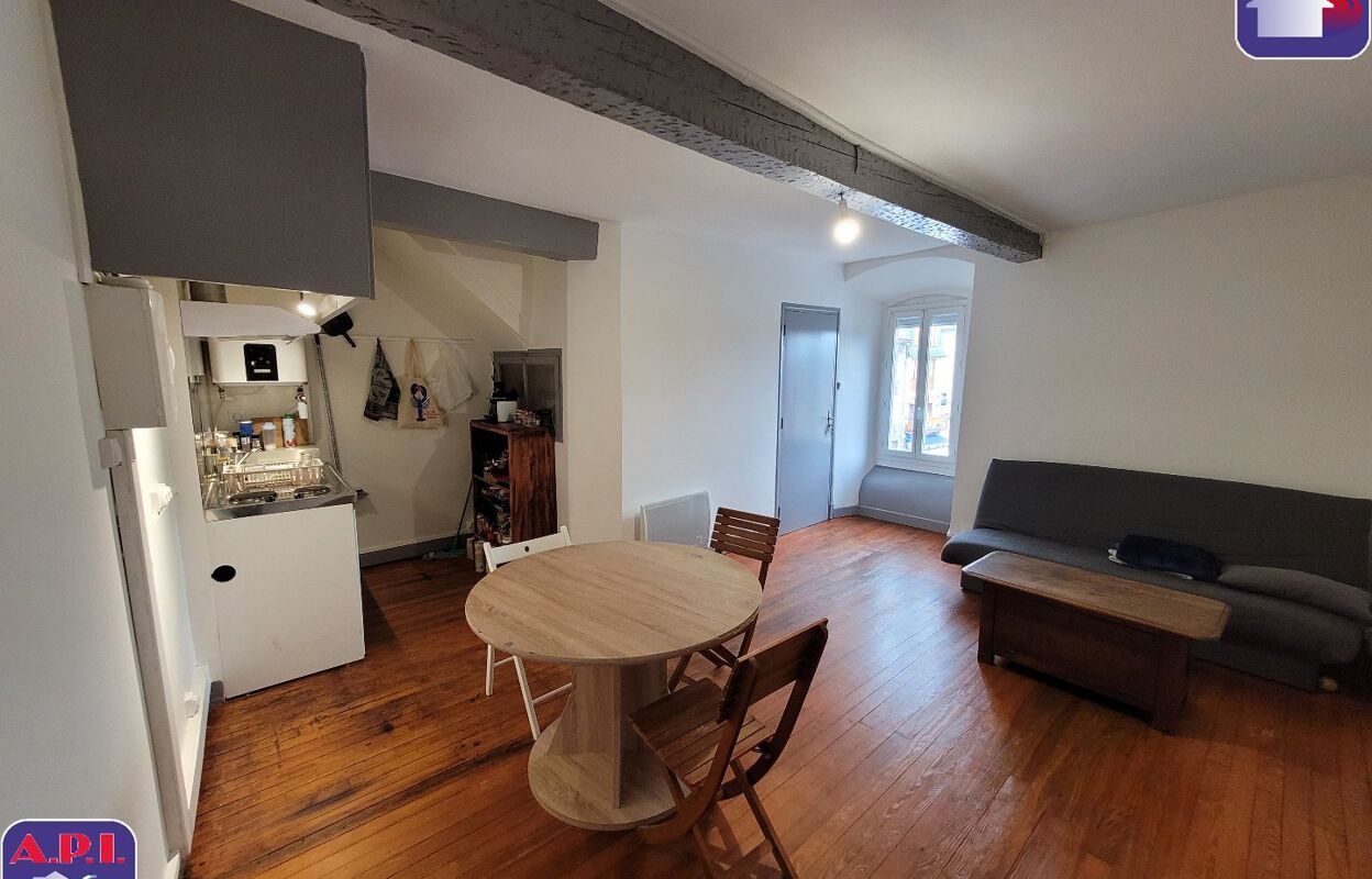 immeuble  pièces 215 m2 à vendre à Saint-Girons (09200)