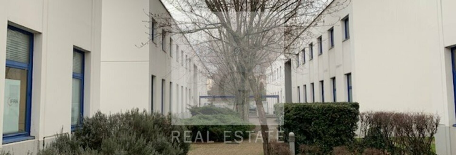 Bureau  657 m² à louer à Villeurbanne (69100)