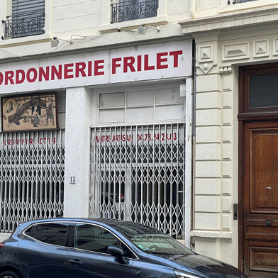 Commerce  248000 €