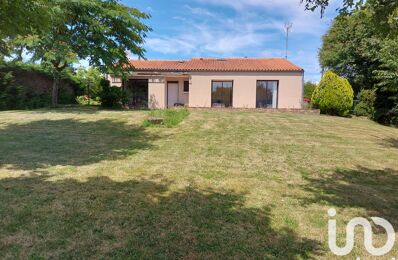 vente maison 240 000 € à proximité de Bazoges-en-Pareds (85390)