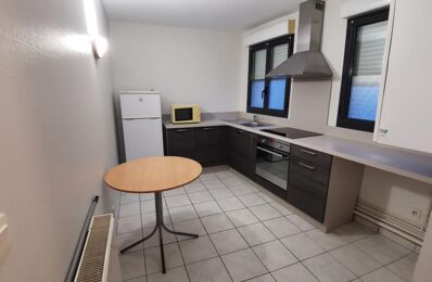 location appartement 570 € CC /mois à proximité de Bourges (18000)