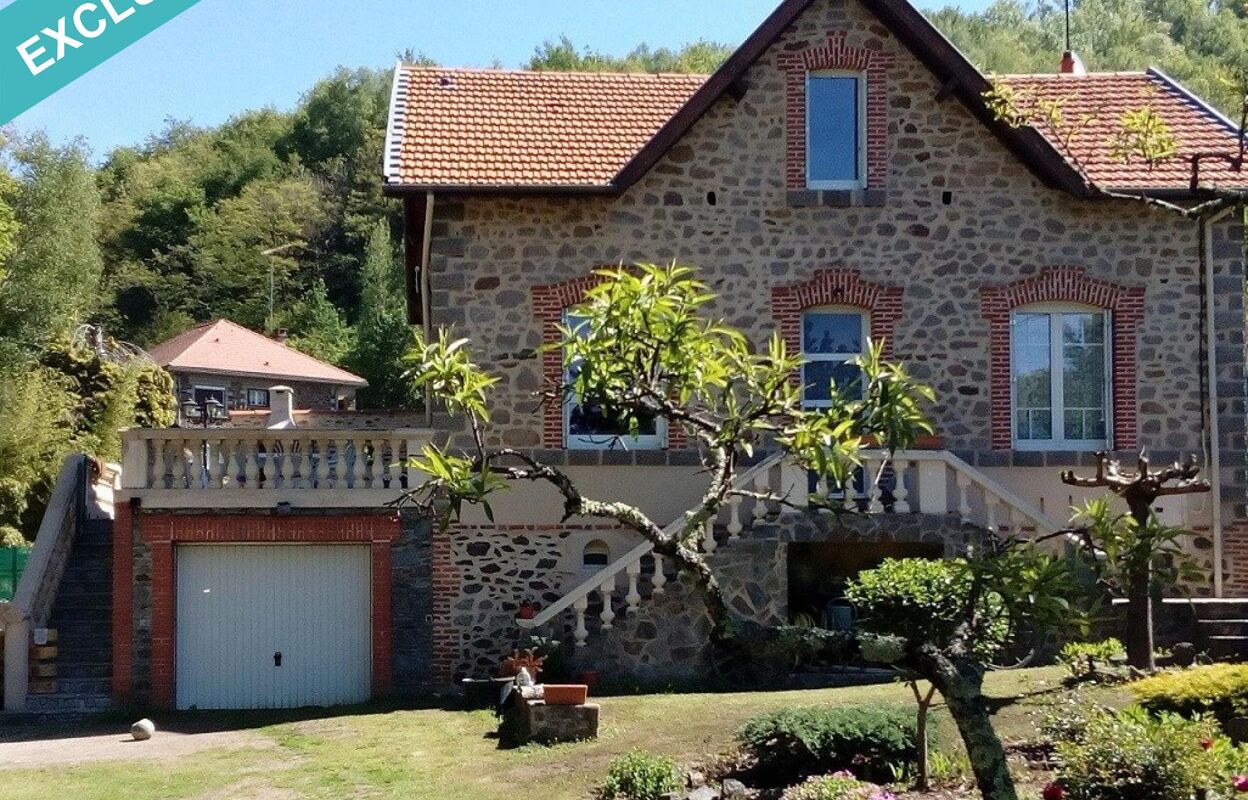 maison 5 pièces 114 m2 à vendre à Aubin (12110)