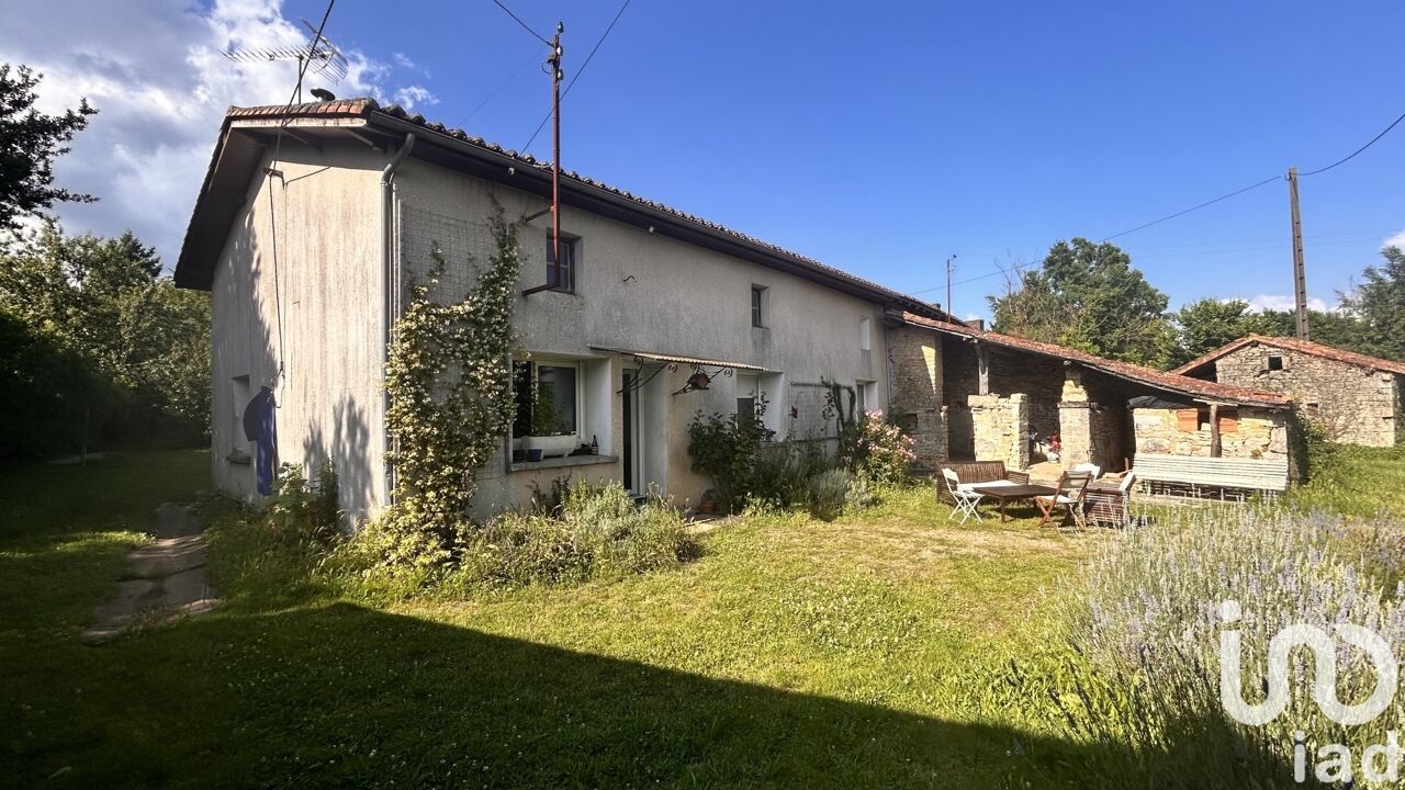 maison 6 pièces 178 m2 à vendre à Parzac (16450)