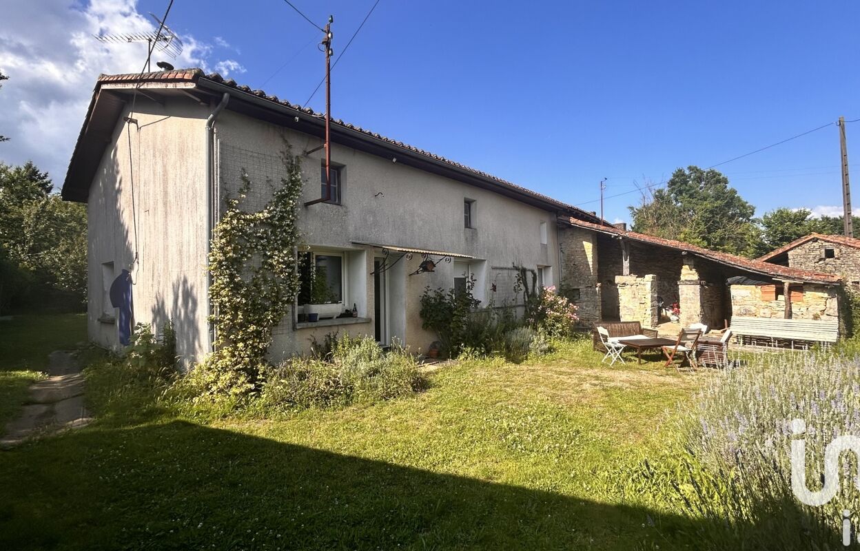 maison 6 pièces 178 m2 à vendre à Parzac (16450)