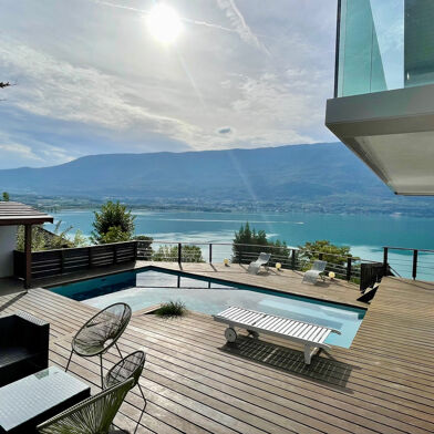 Maison 6 pièces 1490000 €