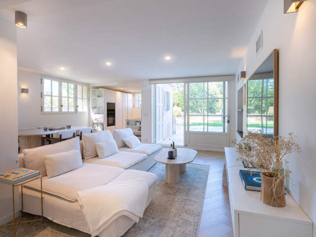 PANOUSE - SUPERBE APPARTEMENT 82.12 m2 LC  EN DUPLEX - TERRASSE - JARDIN - PISCINE — photo du bien