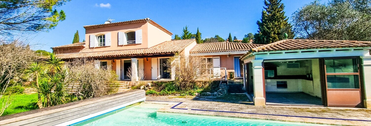 Maison 7 Pièces 250 m² à vendre à Nîmes (30000)