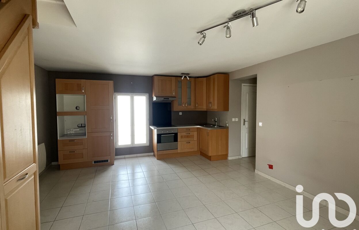 appartement 2 pièces 37 m2 à vendre à Épinay-sous-Sénart (91860)