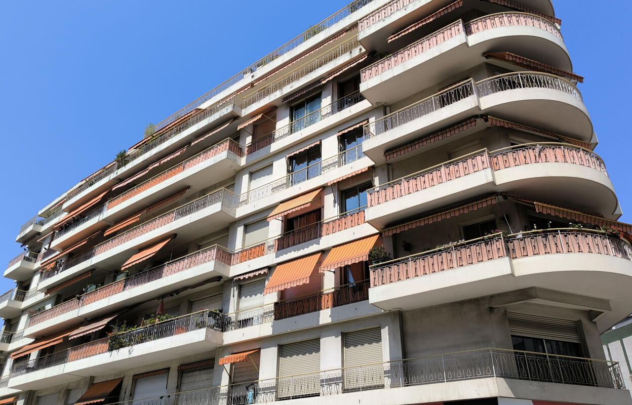 appartement 2 pièces 44 m2 à vendre à Nice (06100)