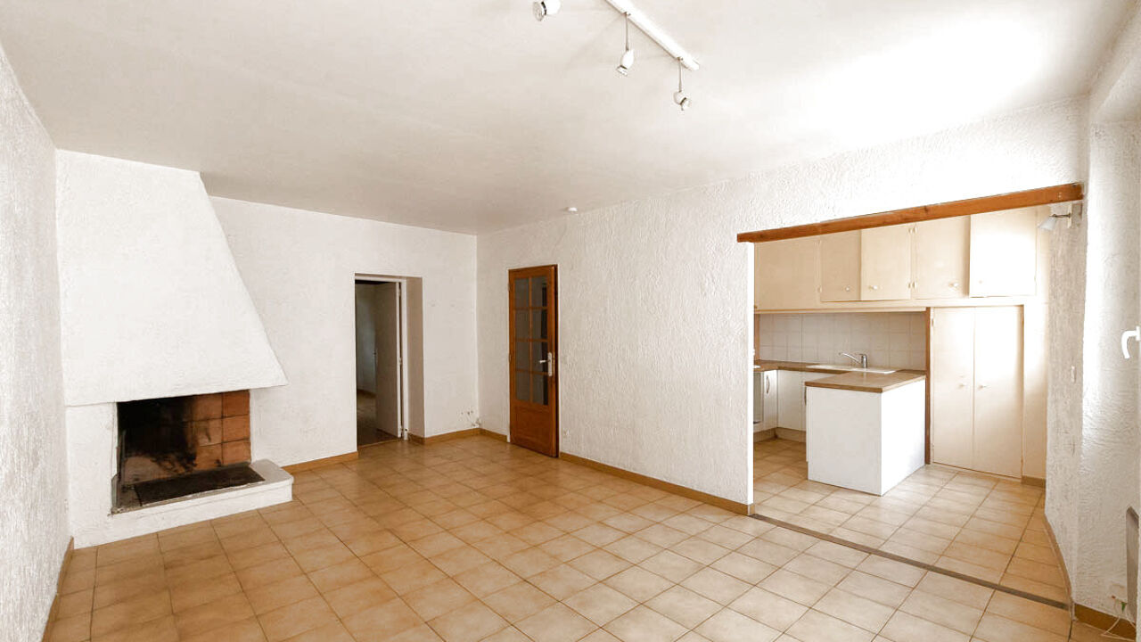 appartement 2 pièces 64 m2 à vendre à Roquevaire (13360)