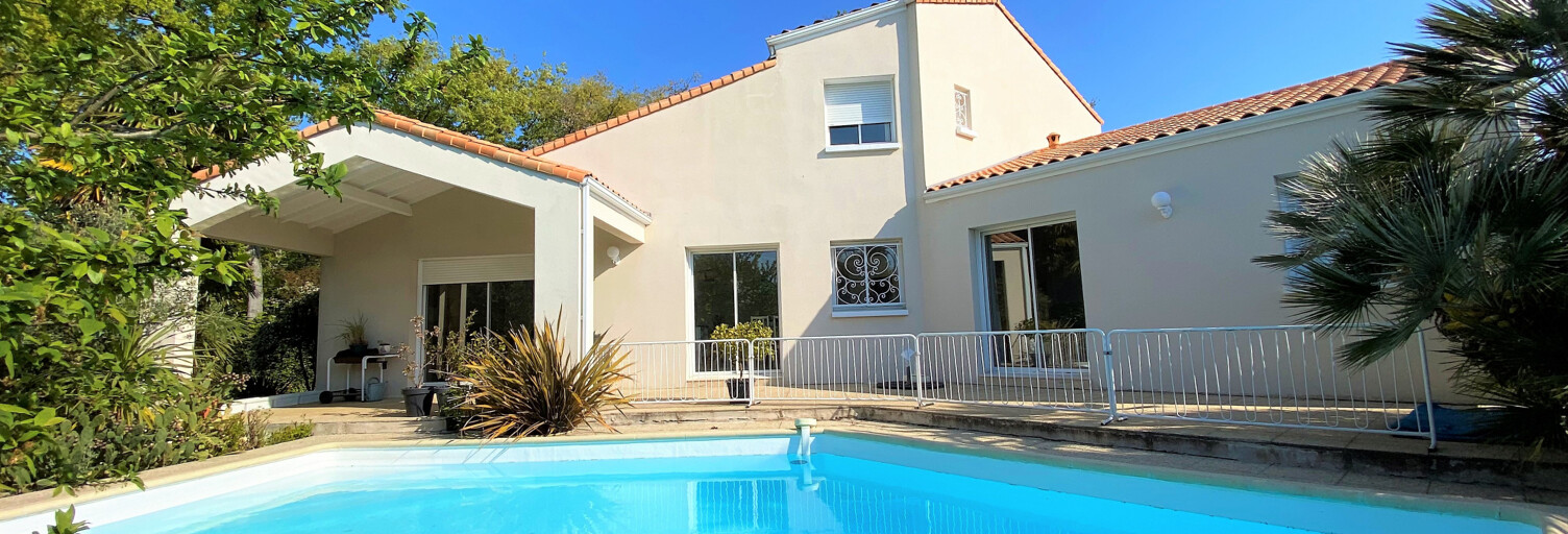 Maison 6 Pièces 200 m² à vendre à Royan (17200)