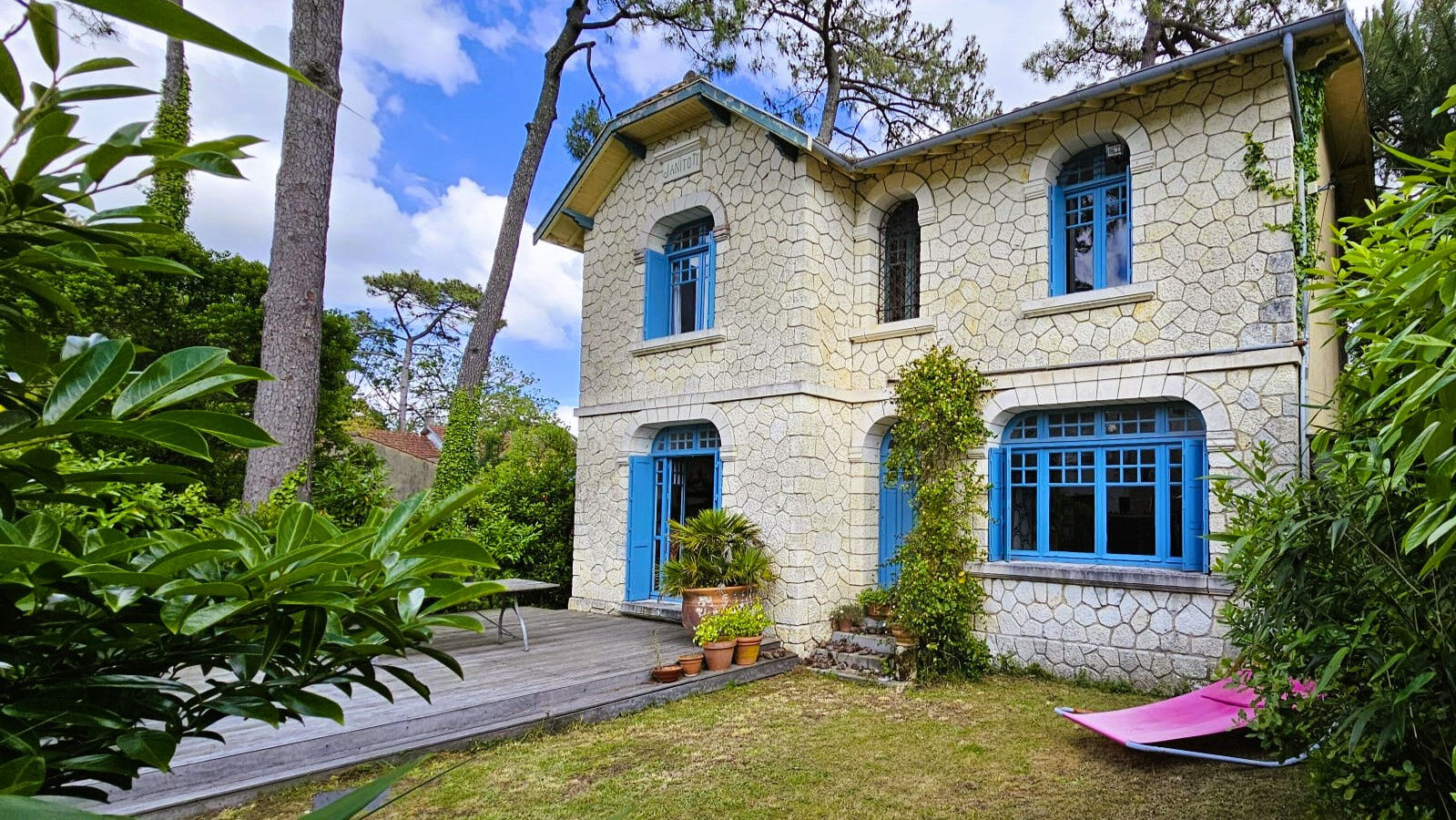 Villa / Maison  T6 à vendre Saint-Palais-sur-Mer 17420