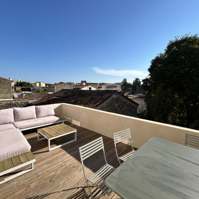 Maison 7 pièces 220 m²