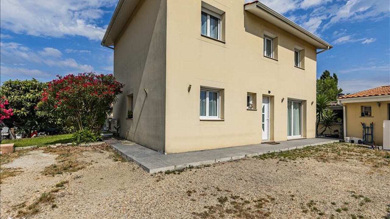 maison 5 pièces 123 m2 à vendre à Bassens (33530)