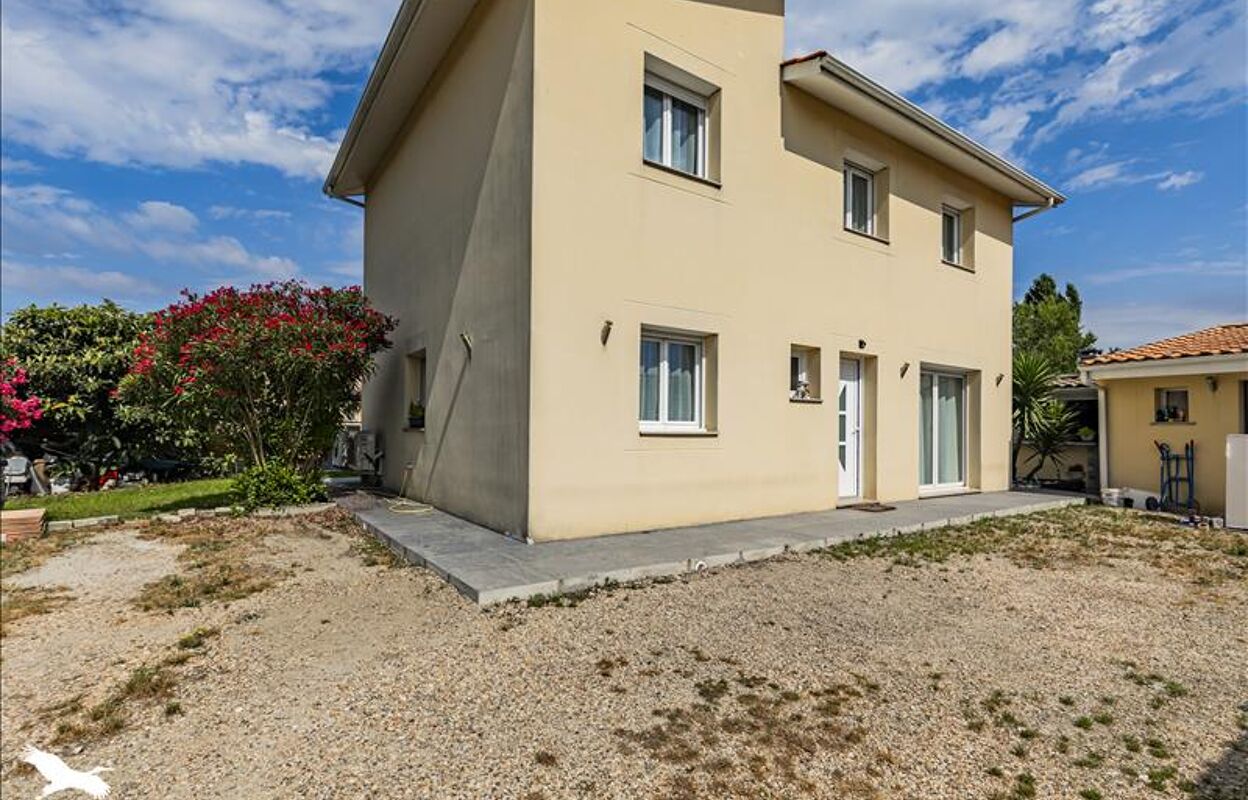 maison 5 pièces 123 m2 à vendre à Bassens (33530)