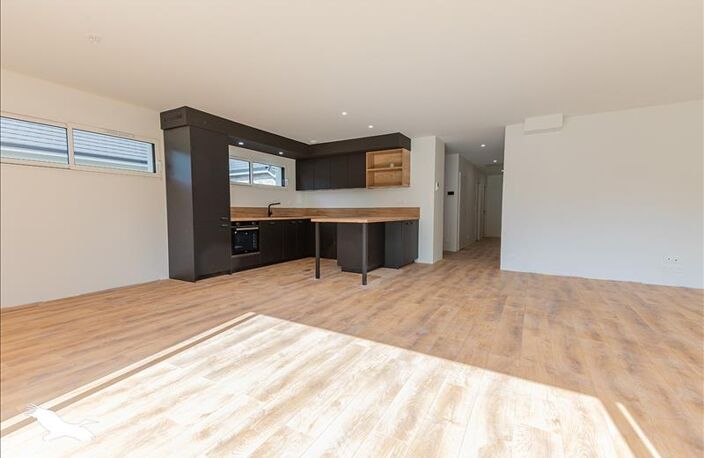 Vente maison 4 pièces 113 m² Lons (64140) — photo 2