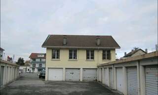 Garage   m² à louer à Annecy (74000)