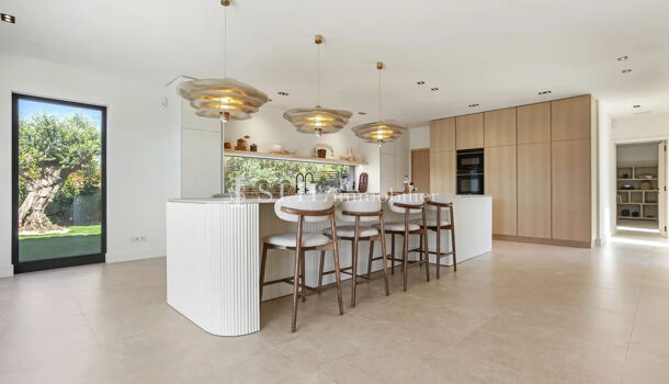 Villa / Maison 5 pièces  à louer Sainte-Maxime 83120