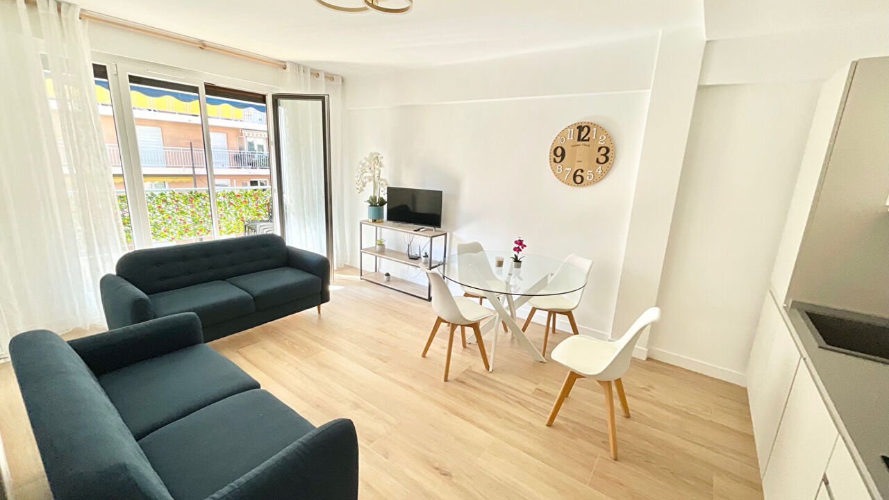 appartement 3 pièces 55 m2 à vendre à Antibes (06600)