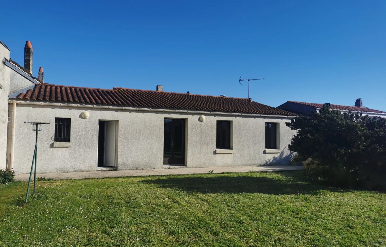 maison  pièces 76 m2 à vendre à La Jarrie (17220)