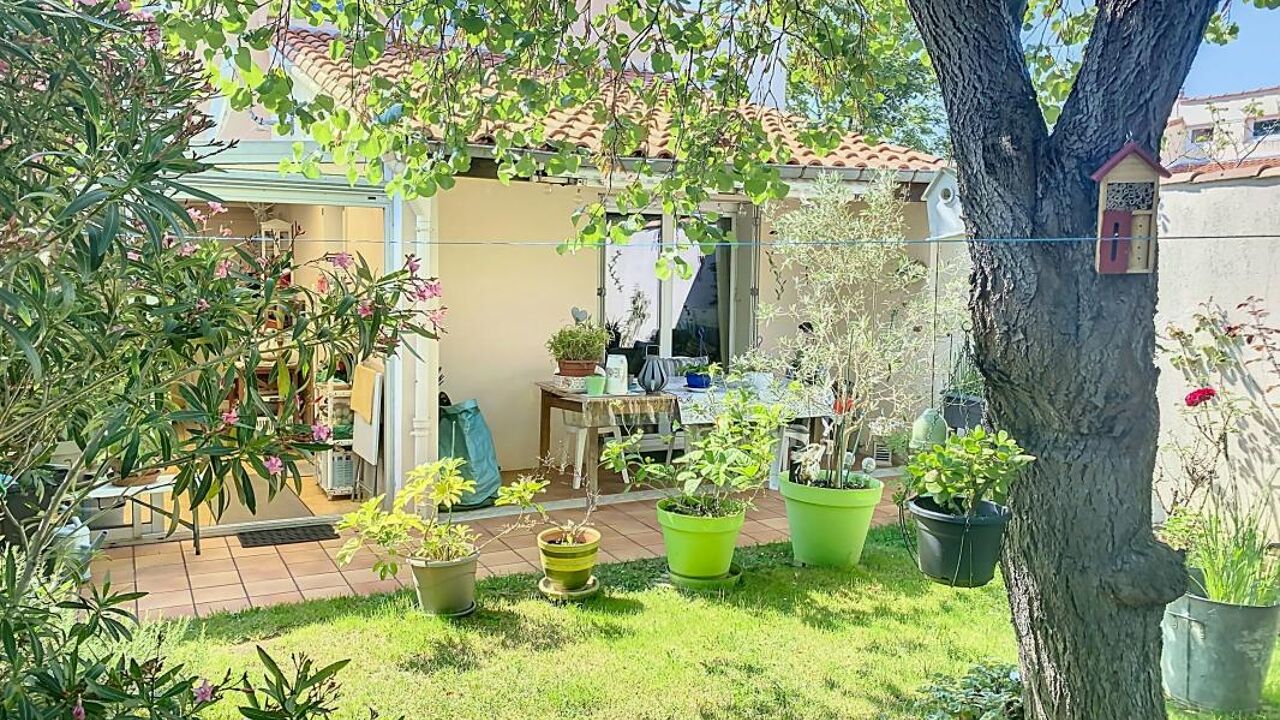 maison 5 pièces 95 m2 à vendre à La Rochelle (17000)