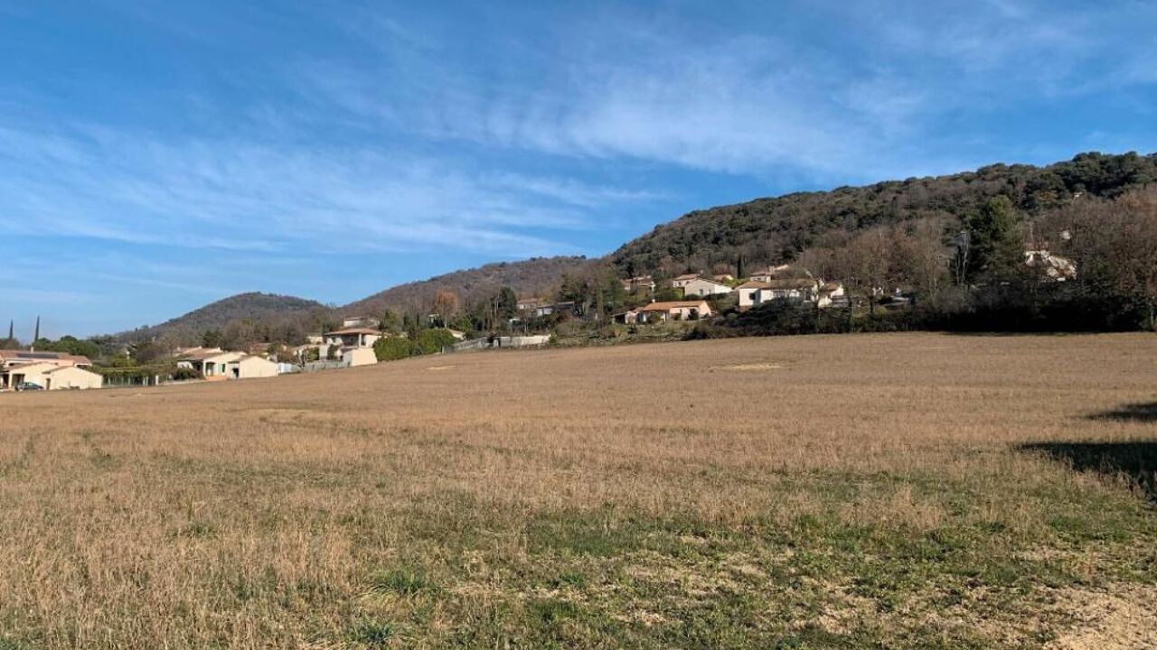 terrain 500 m2 à construire à Saint-Marcel-Lès-Sauzet (26740)