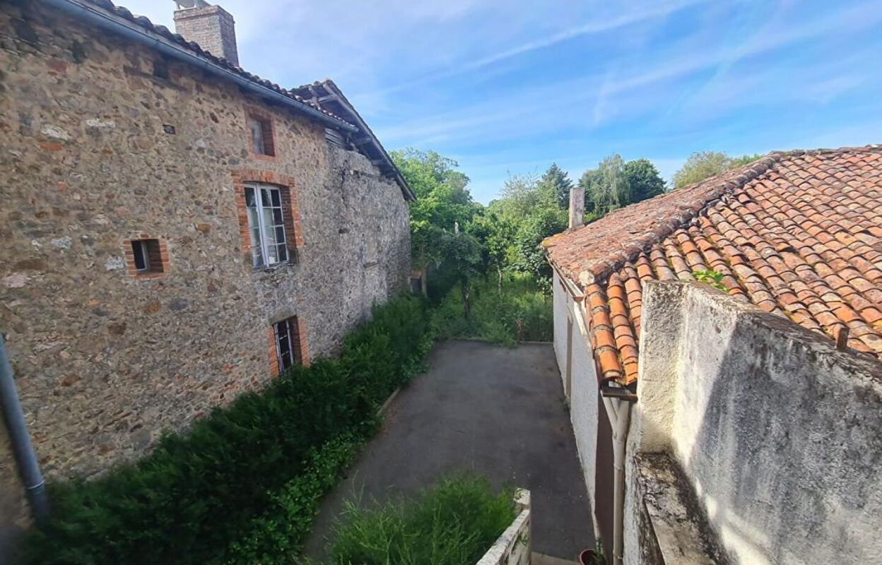 maison 7 pièces 162 m2 à vendre à Vayres (87600)