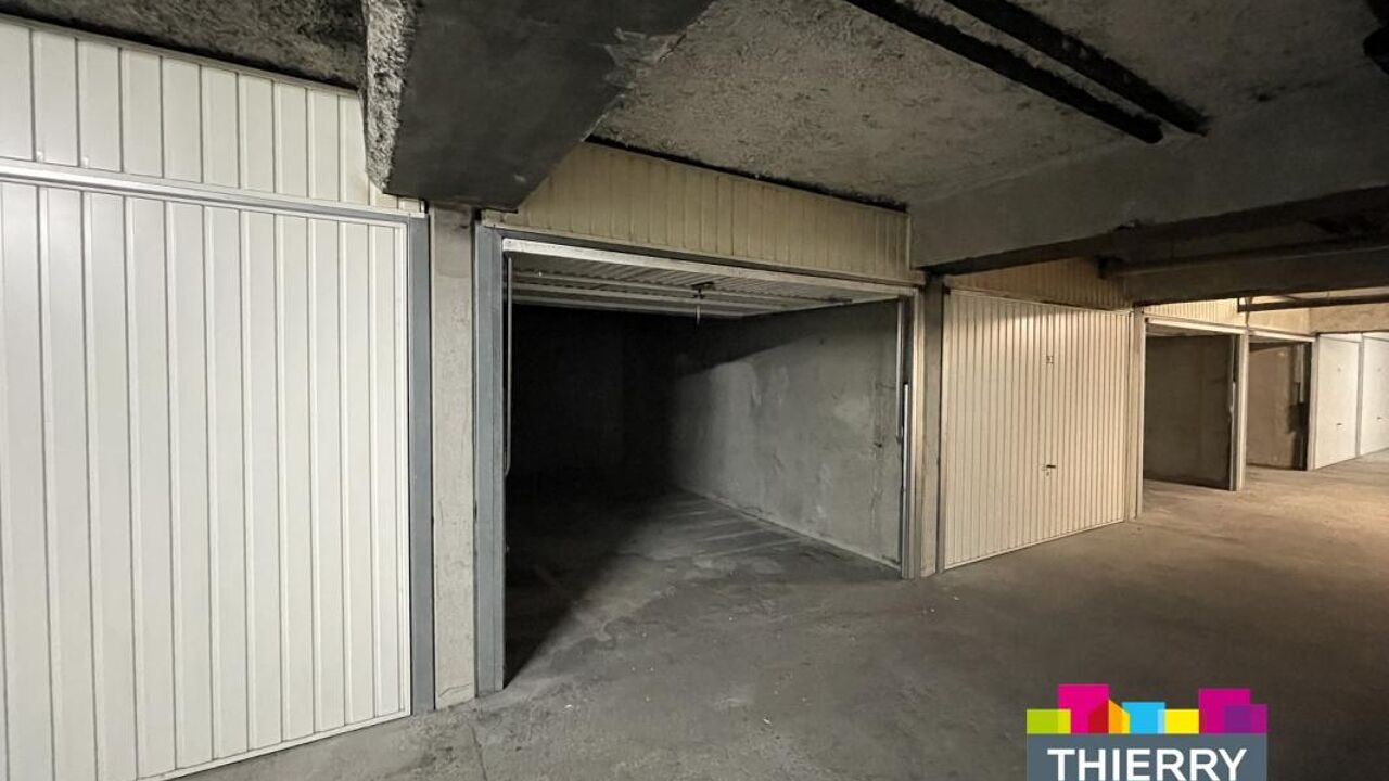 garage  pièces 15 m2 à vendre à Nantes (44300)