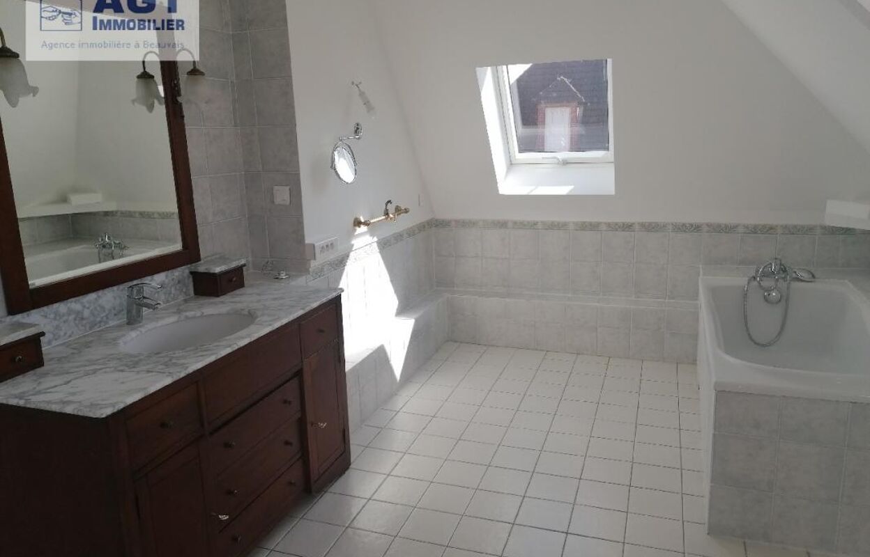 appartement 4 pièces 126 m2 à louer à Beauvais (60000)