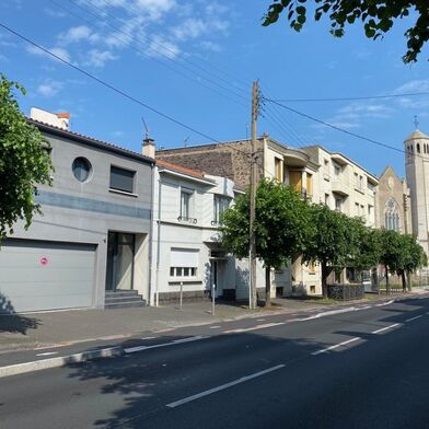 Maison 4 pièces 1700 €