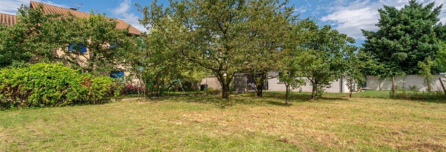 Terrain  842 m² à vendre à Veauche (42340)