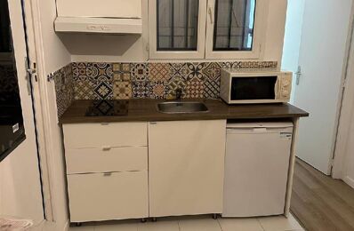 location appartement 980 € CC /mois à proximité de Courbevoie (92400)