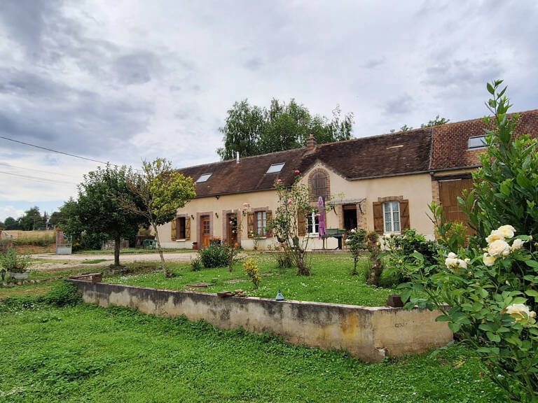 DANS UN HAVRE DE PAIX, CORPS DE FERME DE 175M2, COMPOSEE DE — photo 1