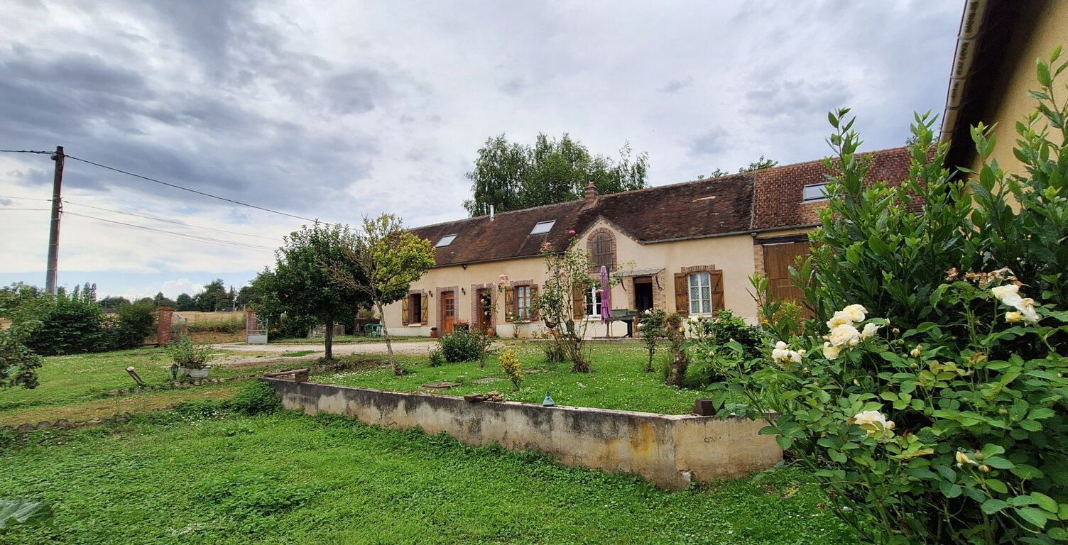 DANS UN HAVRE DE PAIX, CORPS DE FERME DE 175M2, COMPOSEE DE — photo 1