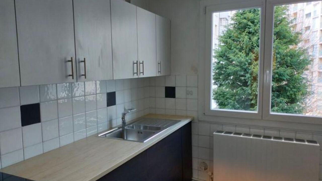 appartement 2 pièces 50 m2 à louer à Saint-Étienne (42000)