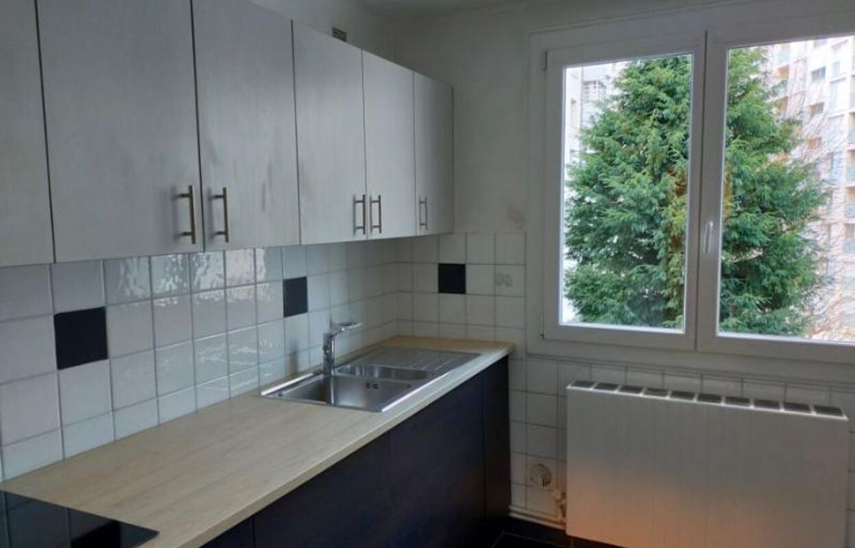 appartement 2 pièces 50 m2 à louer à Saint-Étienne (42000)